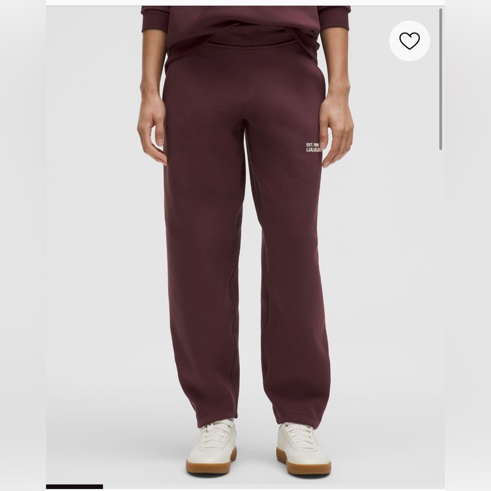 NWT LULULEMON HEAVYWEIGHT FLEECE SWEATPANTS